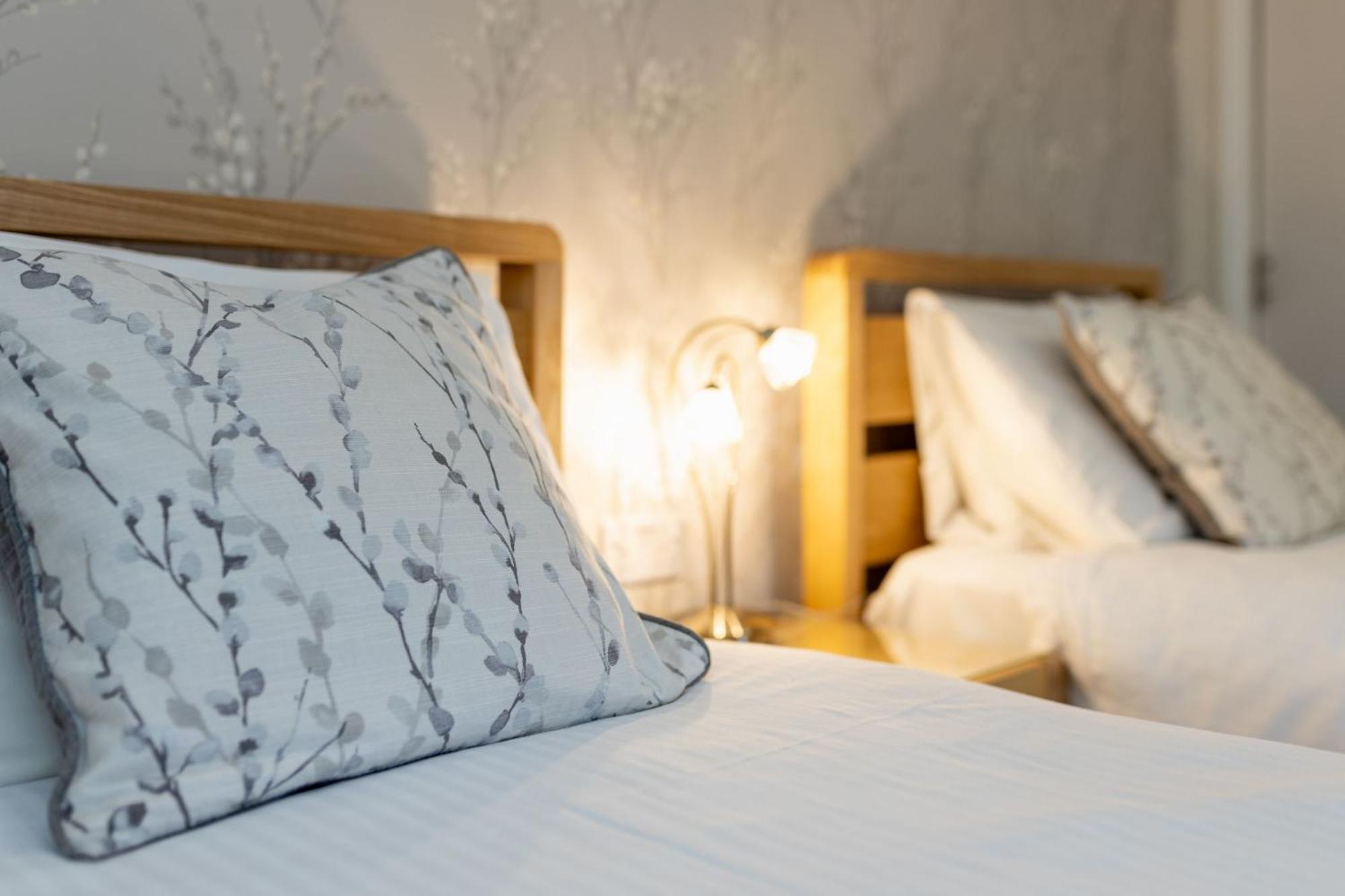 Thornbank House Offering Breakfast And With The Use Of Free Local Health Club Hotell Windermere Exteriör bild